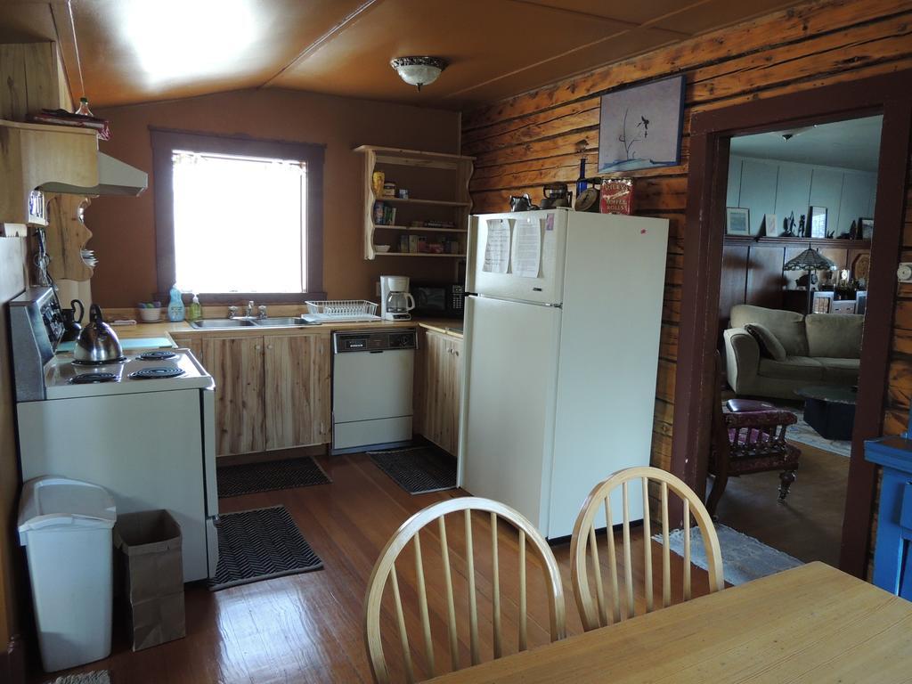 Historical Guest House Whitehorse Exterior foto